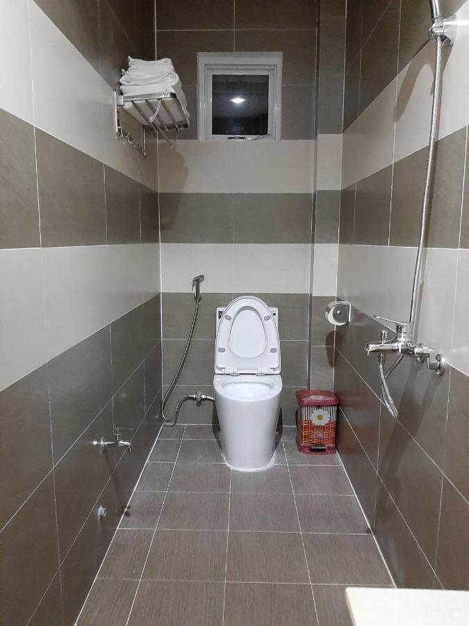 Minh Manh Hotel 2 Pleiku Exterior photo